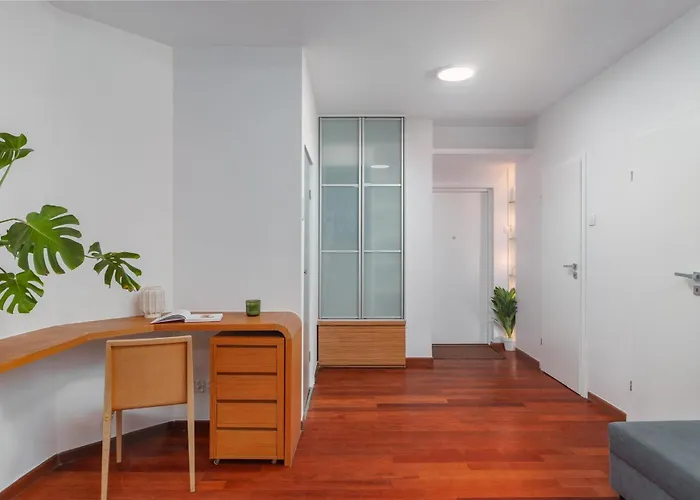 Apartmán Lyna Gold - Light Varšava